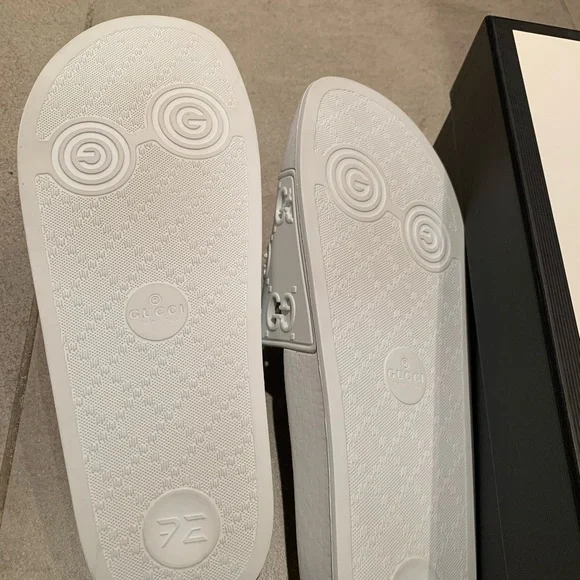 GUCCI Slides - Picture 5 of 7